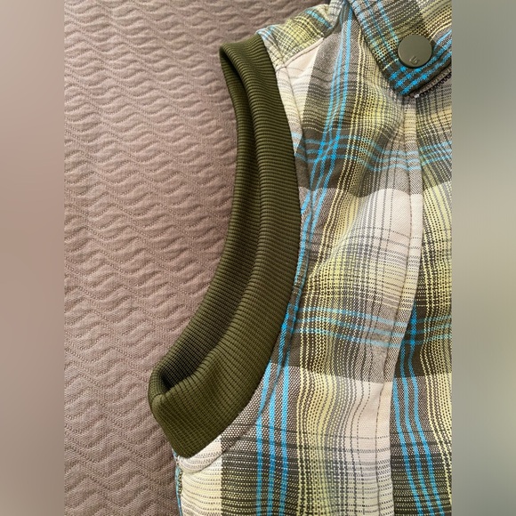 EUC Burton Dryride hoodie vest lined quilted snap collar zip pockets snowboard - Picture 13 of 15